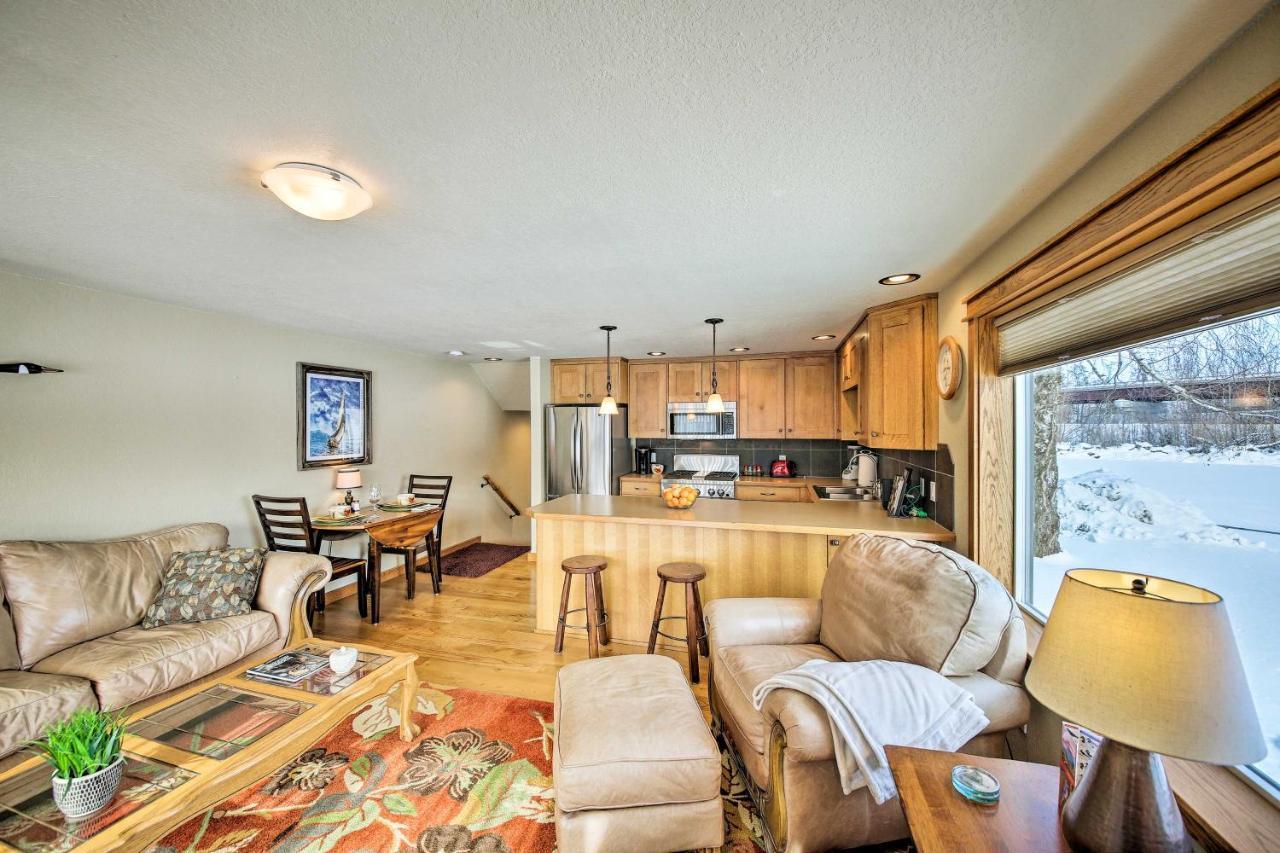 Lake Pend Oreille Condo With Porch And Mountain View! Сандпойнт Экстерьер фото